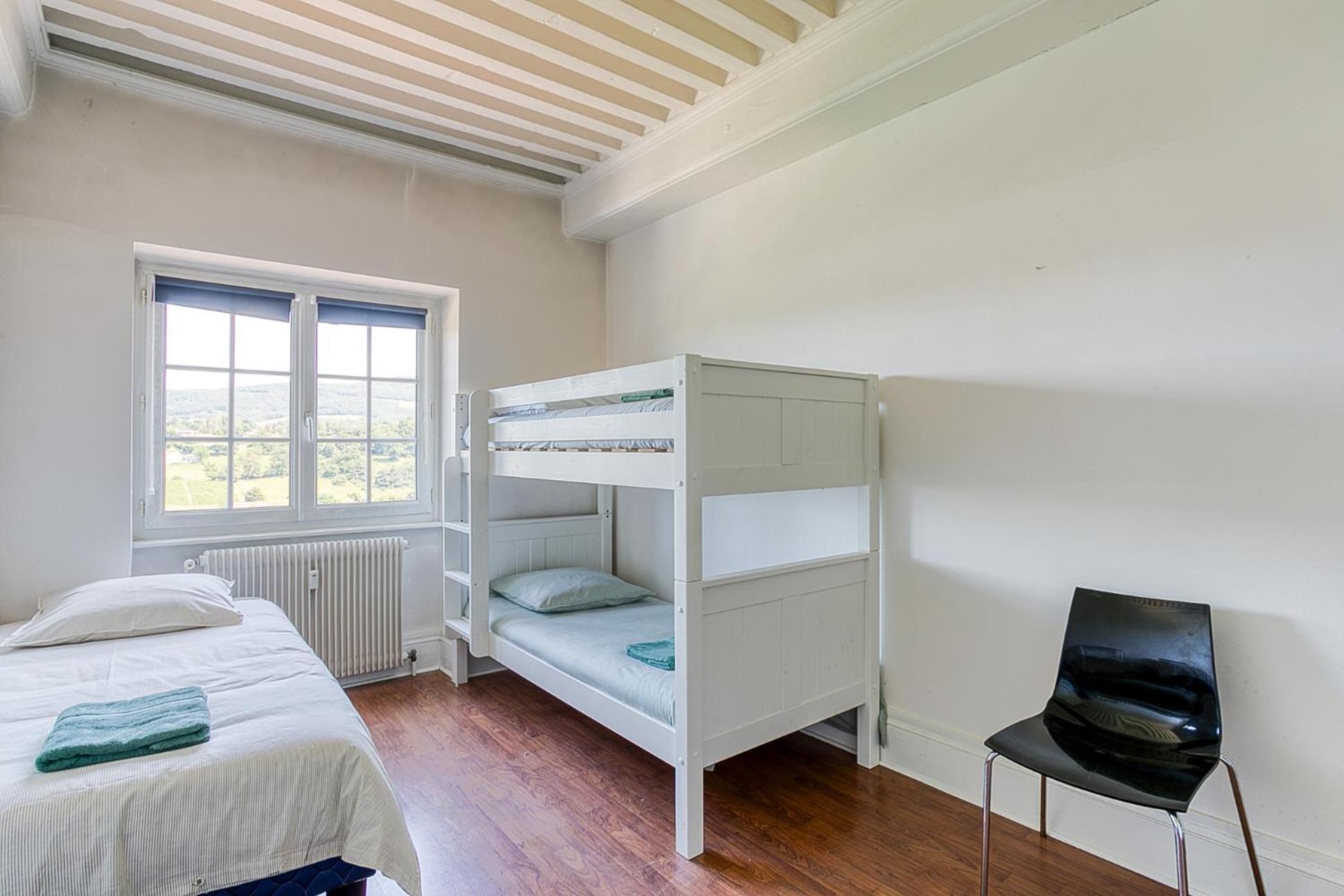 Sejourner Au Chateau De La Roue Grand Appartement Lissieu Ngoại thất bức ảnh