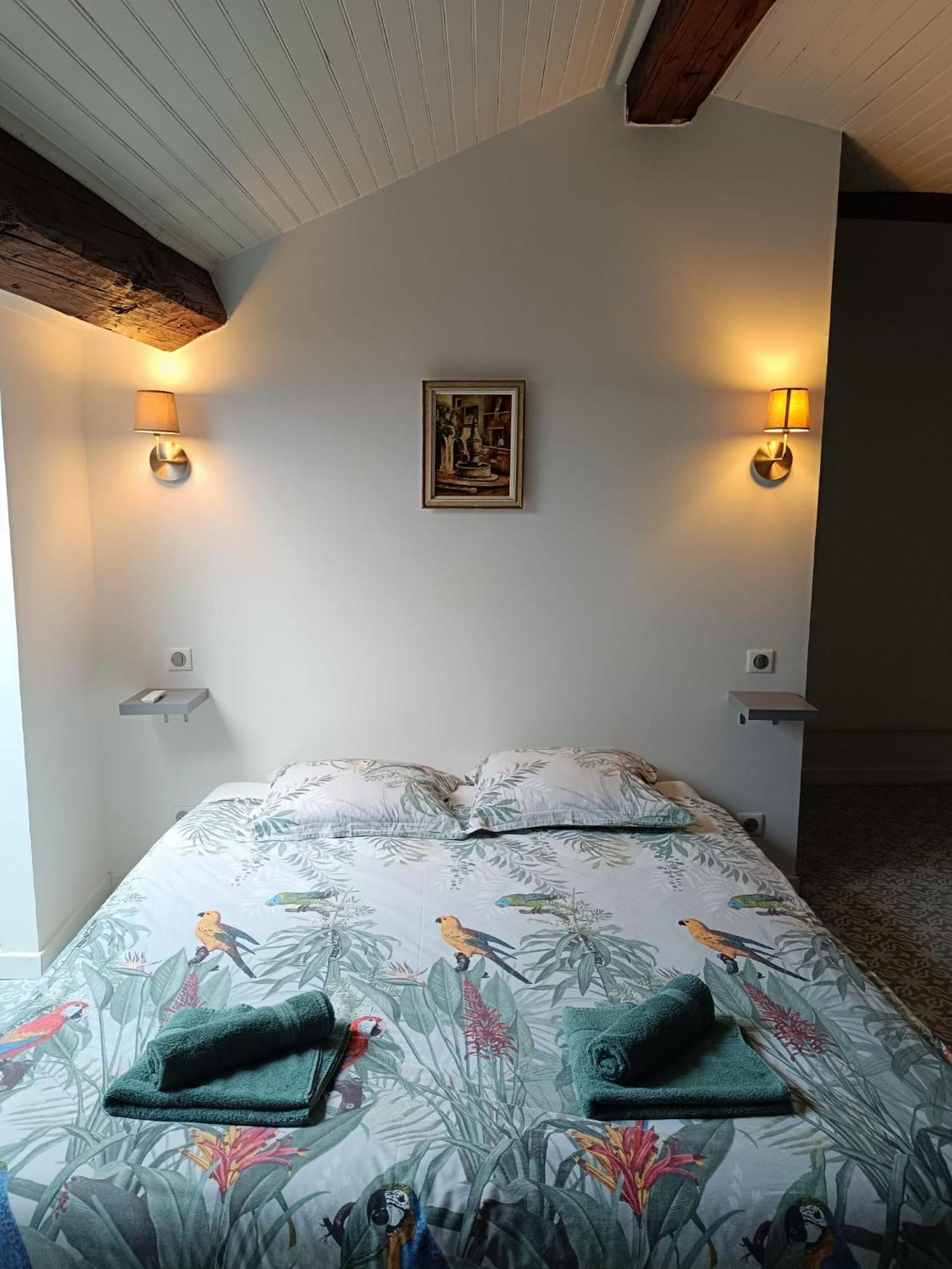Sejourner Au Chateau De La Roue Grand Appartement Lissieu Ngoại thất bức ảnh