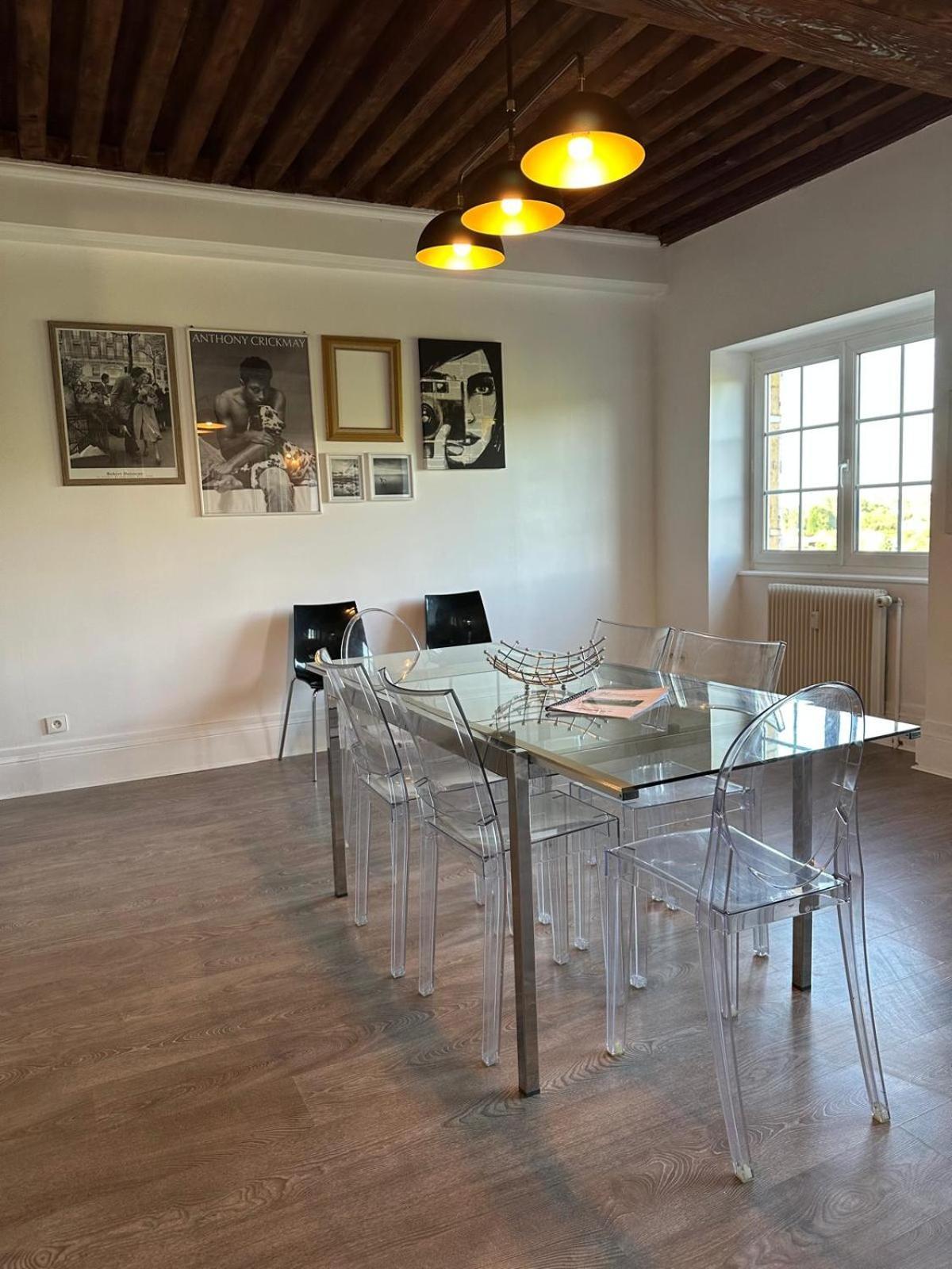 Sejourner Au Chateau De La Roue Grand Appartement Lissieu Ngoại thất bức ảnh